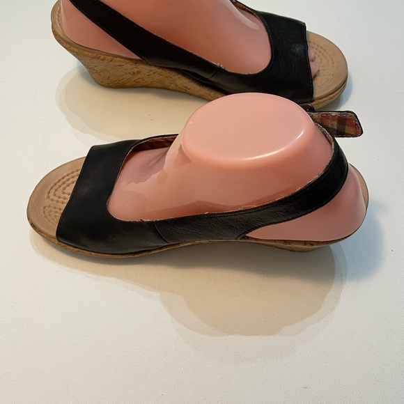 CROCS Black Wedge Sandals Size 9W SB-Y - Picture 4 of 8